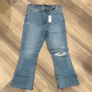 Express crop flare Jean. NWT.